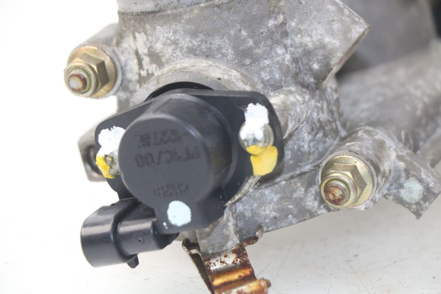 photo de INJECTIE MV AGUSTA BRUTALE R WALLY 910 (2008 - 2008) - Gecontroleerd onderdeel