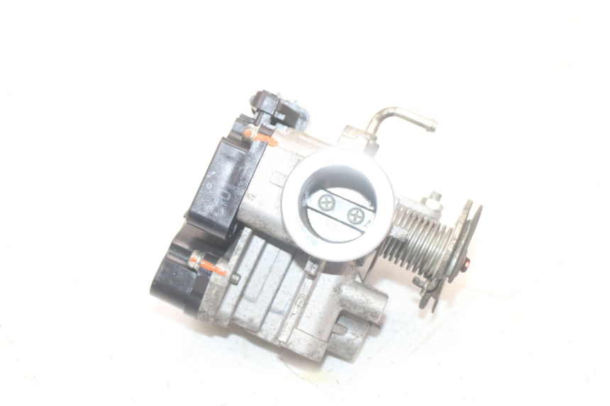 photo de INJECTIE YAMAHA BW'S BWS 125 (2010 - 2013) - Bevestigingspunten