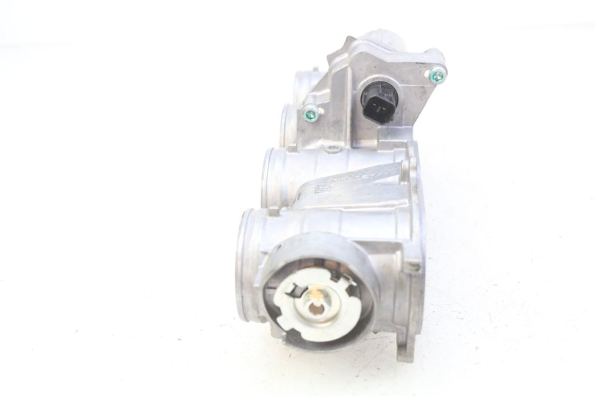 photo de INJECTIE HONDA CB R 1000 (2018 - 2023) - Kenmerkende details