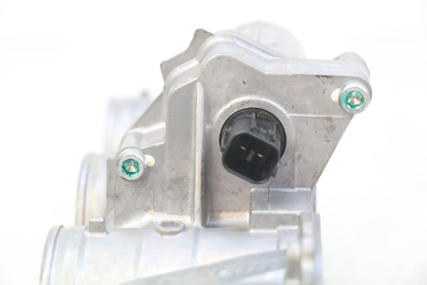 photo de INJECTIE HONDA CB R 1000 (2018 - 2023) - Zoom op componenten