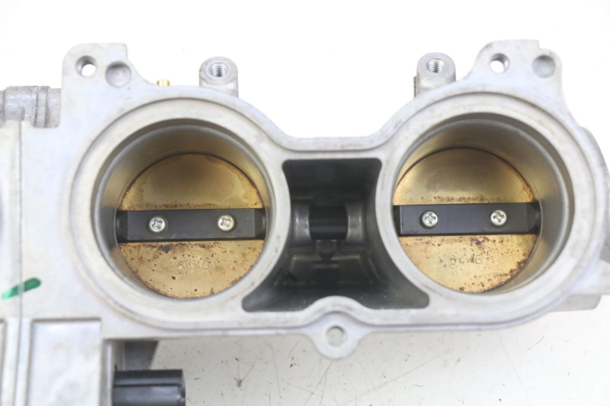 photo de INJECTIE HONDA CB R 1000 (2018 - 2023) - Alternatieve hoek