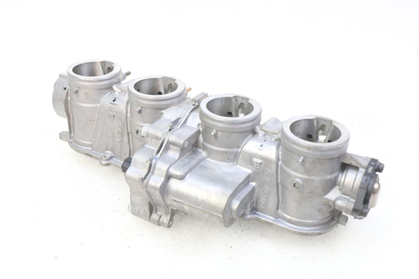 photo de INJECTIE HONDA CB R 1000 (2018 - 2023) - Andere kijkhoek