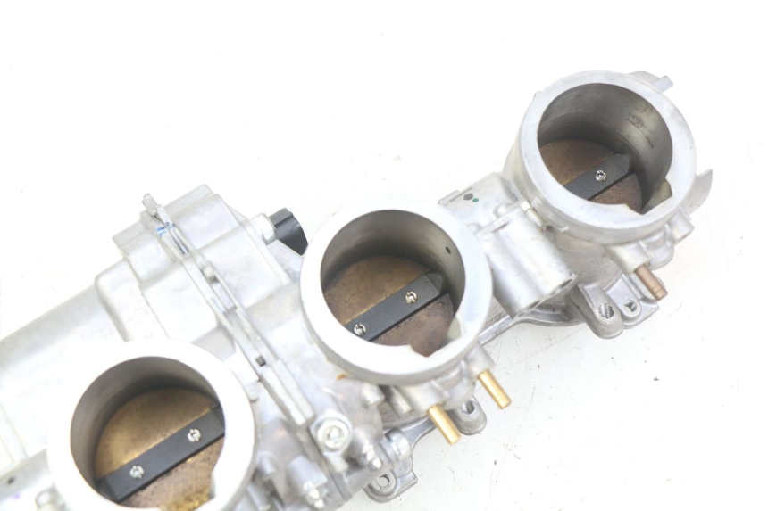 photo de INJECTIE HONDA CB R 1000 (2018 - 2023) - Overzicht