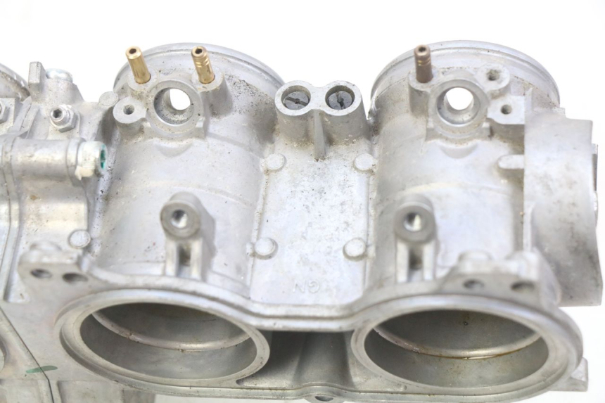 photo de INJECTIE HONDA CB R 1000 (2018 - 2023) - Markeringen en referenties