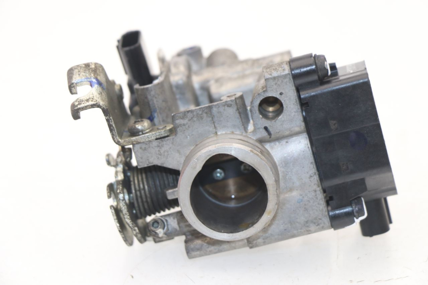 photo de INJECTIE HONDA CBF 125 (2009 - 2015) - Hoofdaanzicht
