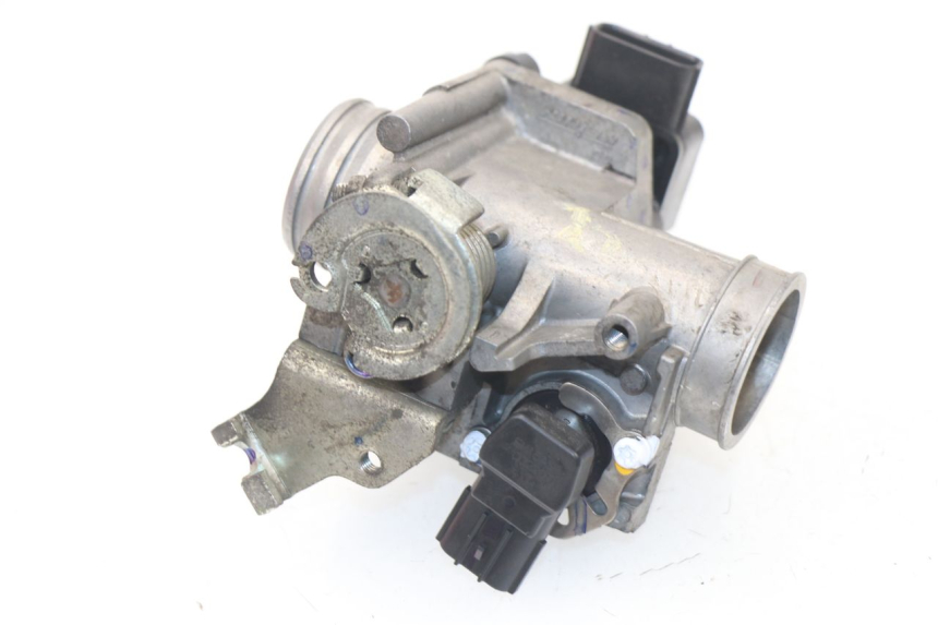 photo de INJECTIE HONDA CBF 125 (2009 - 2015) - Zoom op gebruiksstaat