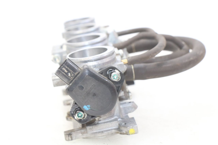 photo de INJECTIE HONDA CBRF CBR-F PC41 600 (2011 - 2013) - Zoom op gebruiksstaat