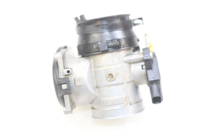 photo de INJECTIE HONDA CRF CR-F 450 (2009 - 2012) - Kenmerkende details