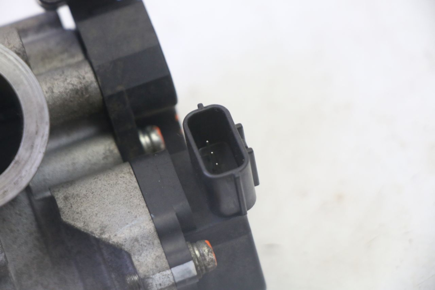 photo de INJECTIE YAMAHA CYGNUS X INJECTION 125 (2007 - 2013) - Zoom op gebruiksstaat