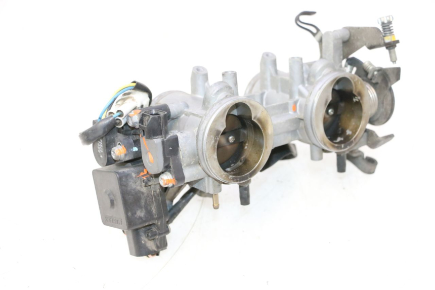 photo de INJECTIE KAWASAKI ER-6 ER6 N 650 (2005 - 2009) - Zoom op gebruiksstaat
