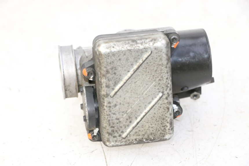 photo de INJECTIE HONDA FES S-WING SWING ABS 125 (2007 - 2015) - Staat van het oppervlak