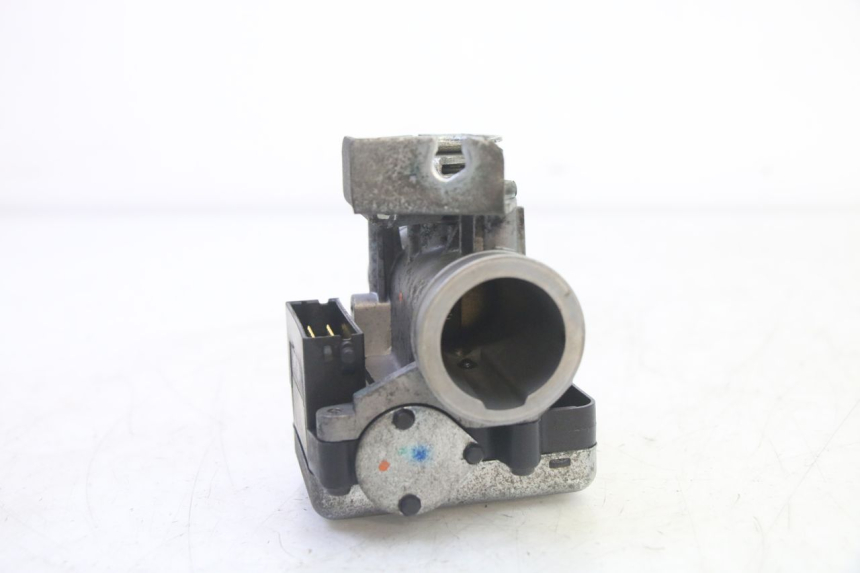 photo de INJECTIE HONDA FES S-WING SWING ABS 125 (2007 - 2015) - Detail van het onderdeel