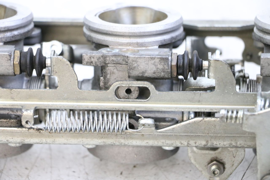 photo de INJECTIE YAMAHA FJR ABS 1300 (2006 - 2012) - Detail van het onderdeel