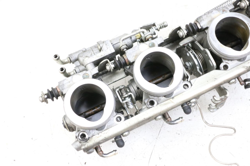 photo de INJECTIE YAMAHA FJR ABS 1300 (2006 - 2012) - Bevestigingspunten