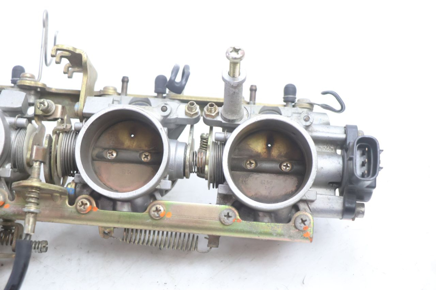 photo de INJECTIE YAMAHA FJR 1300 (2001 - 2005) - Zoom op gebruiksstaat