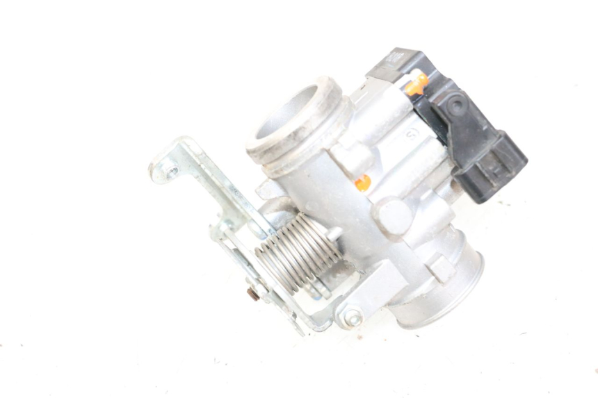 photo de INJECTIE MBK FLAME X 125 (2007 - 2016) - Andere kijkhoek