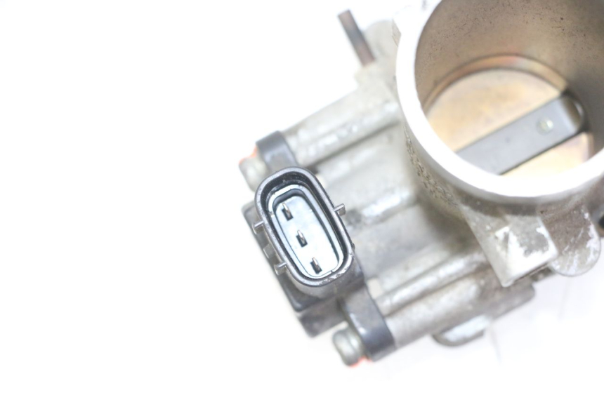 photo de INJECTIE YAMAHA FZ6 N FAZER 600 (2004 - 2006) - Technische close-up