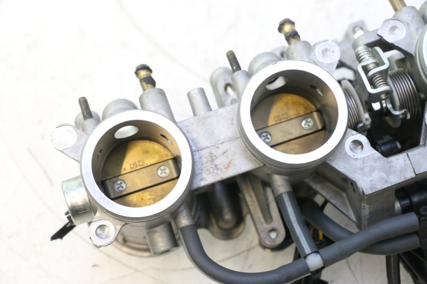 photo de INJECTIE YAMAHA FZ8 800 (2010 - 2016) - Detailaanzicht