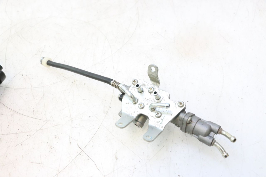 photo de INJECTIE YAMAHA FZ8 800 (2010 - 2016) - Visuele inspectie