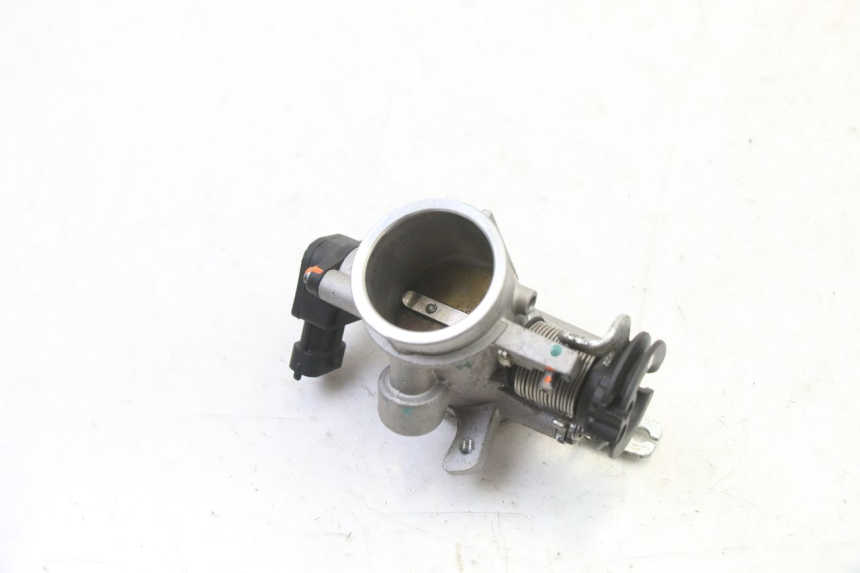 photo de INJECTIE BMW G310 R 310 (2016 - 2020) - Andere kijkhoek