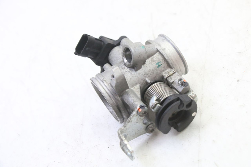 photo de INJECTIE BMW G310 R 310 (2016 - 2020) - Technische close-up