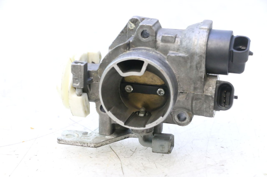 photo de INJECTIE GILERA GP 800 (2007 - 2013) - Markeringen en referenties