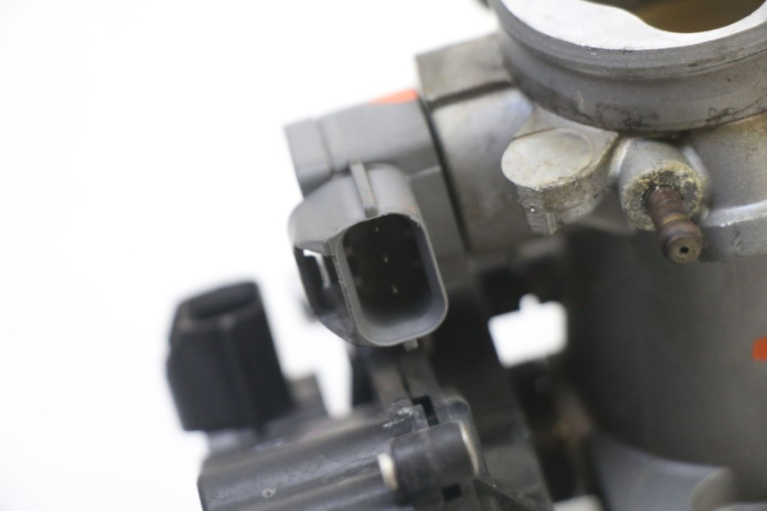 photo de INJECTIE SUZUKI GSR 750 (2011 - 2017) - Overzicht