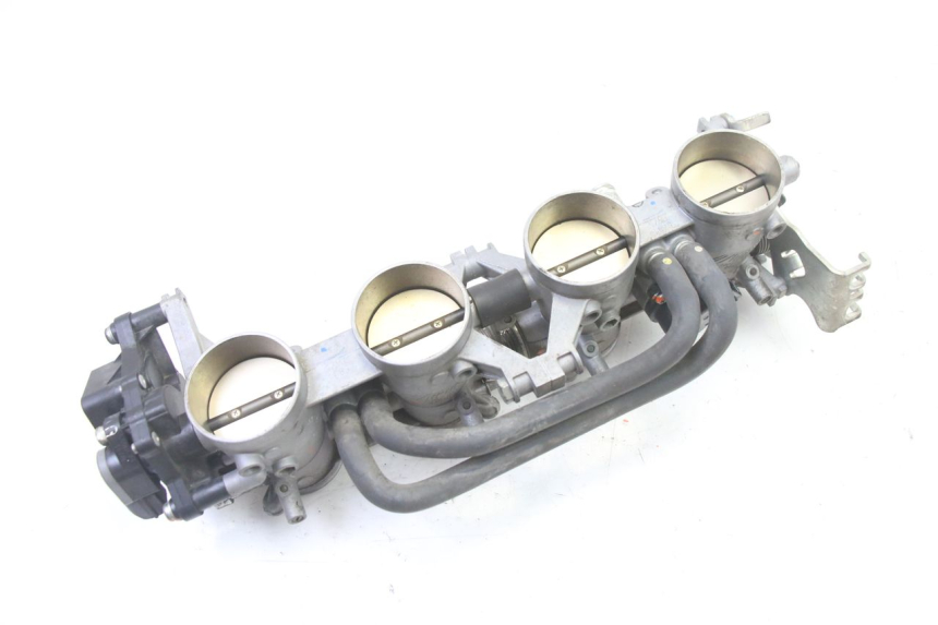 photo de INJECTIE SUZUKI GSR 750 (2011 - 2017) - Bevestigingspunten