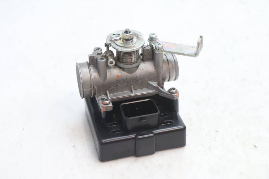 photo de INJECTIE PEUGEOT KISBEE 2T 50 (2018 - 2022) - Hoofdaanzicht