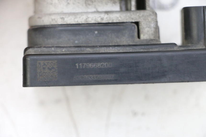 photo de INJECTIE PEUGEOT KISBEE 4T 50 (2018 - 2022) - Detail van het onderdeel