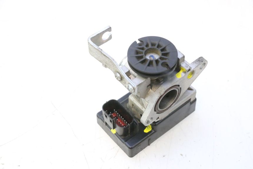 photo de INJECTIE PEUGEOT KISBEE 4T 50 (2023 - 2026) - Detail van het onderdeel