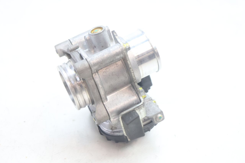 photo de INJECTIE PIAGGIO MP3 HPE 530 (2022 - 2026) - Detail van het onderdeel