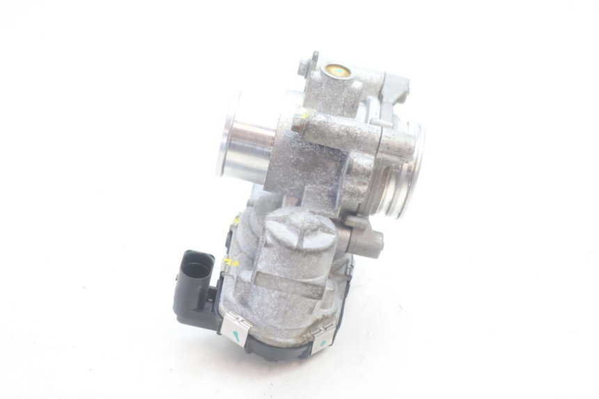 photo de INJECTIE PIAGGIO MP3 HPE 530 (2022 - 2026) - Andere kijkhoek
