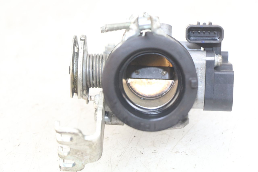 photo de INJECTIE YAMAHA MT ABS 125 (2014 - 2018) - Andere kijkhoek