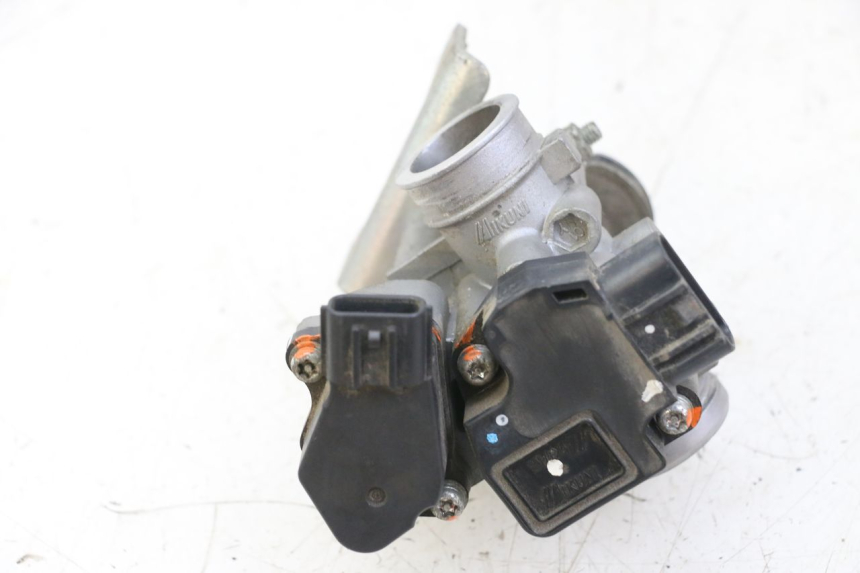 photo de INJECTIE YAMAHA NEOS NEO'S 4T 50 (2008 - 2016) - Andere kijkhoek