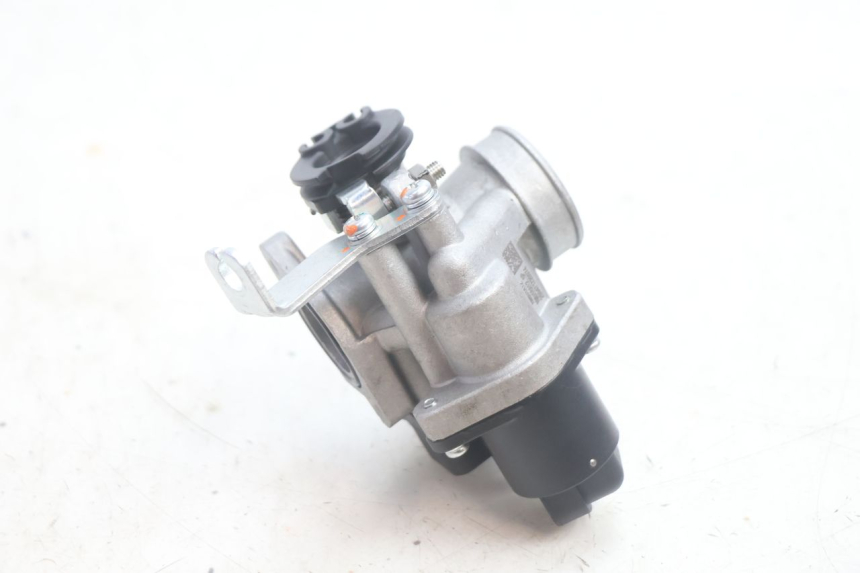 photo de INJECTIE JM MOTORS R-MAX TECH 50 (2024 - 2026) - Detail van het onderdeel