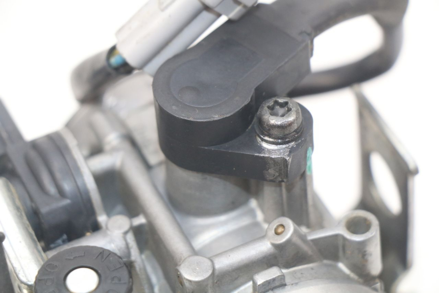 photo de INJECTIE SUZUKI RM-Z RMZ 250 (2010 - 2016) - Detail van het onderdeel