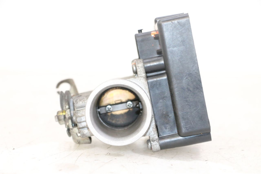 photo de INJECTIE PEUGEOT SATELIS 125 (2013 - 2018) - Bevestigingspunten