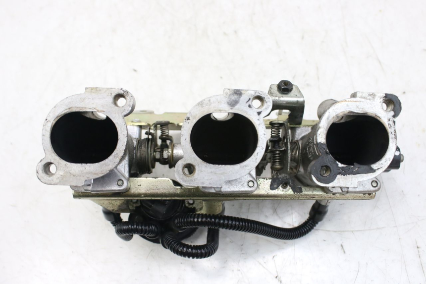 photo de INJECTIE TRIUMPH SPRINT ST 955 (1999 - 2001) - Detail van het onderdeel