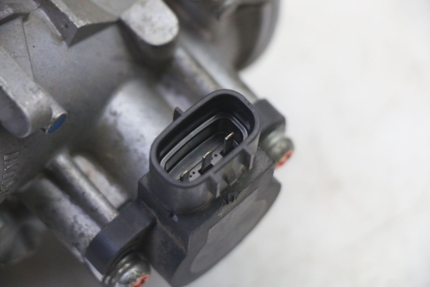 photo de INJECTIE YAMAHA TDM ABS 900 (2002 - 2014) - Bevestigingspunten