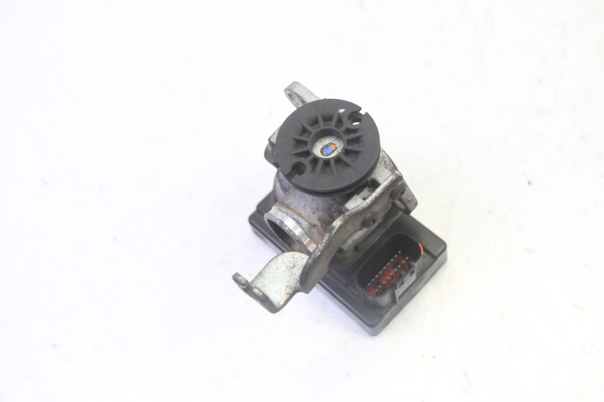 photo de INJECTIE PEUGEOT TWEET PRO CARGO 50 (2018 - 2022) - Technische close-up