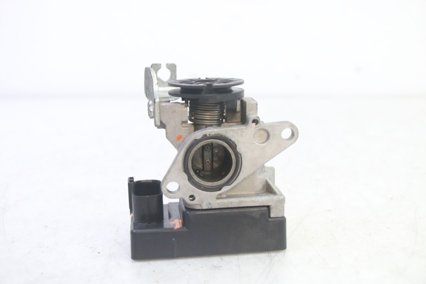 photo de INJECTIE PEUGEOT TWEET PRO EFI 4T 50 (2021 - 2022) - Andere kijkhoek