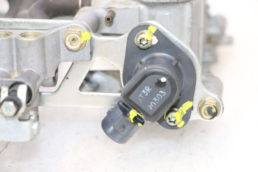 photo de INJECTIE HONDA VFR FI RC46 800 (1998 - 2001) - Kenmerkende details