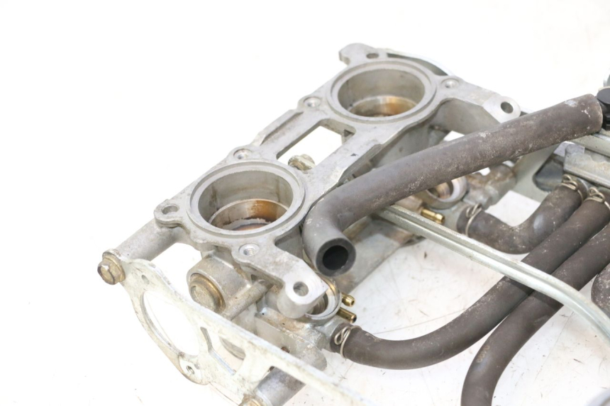photo de INJECTIE HONDA VFR FI RC46 800 (1998 - 2001) - Bevestigingspunten