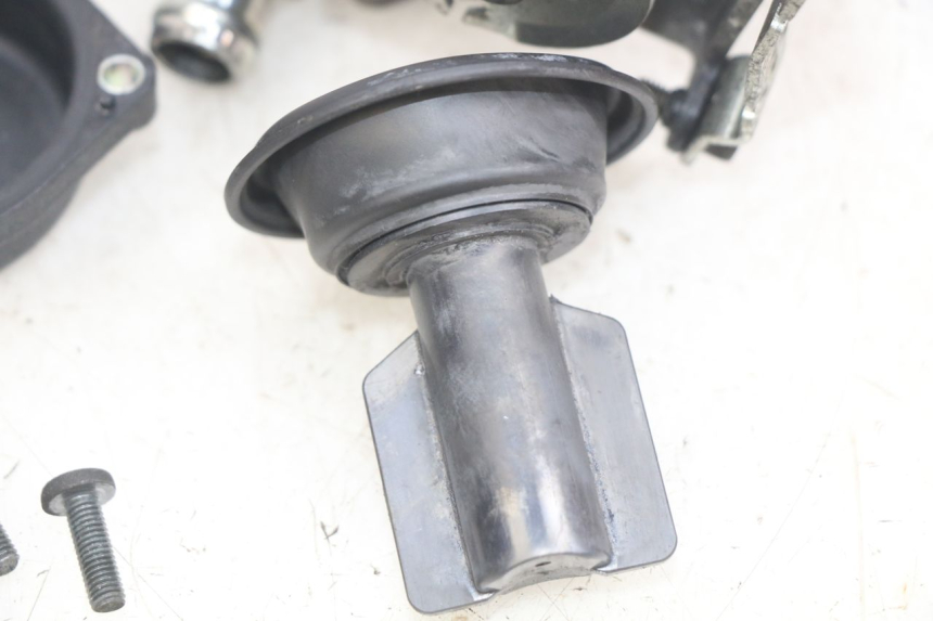 photo de INJECTIE YAMAHA X-MAX XMAX 250 (2006 - 2009) - Visuele inspectie