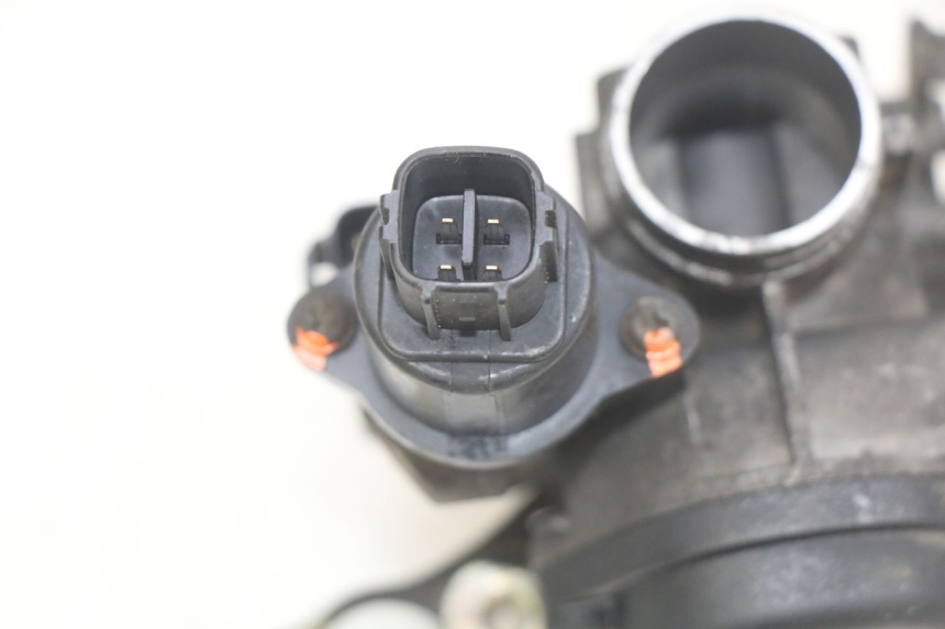 photo de INJECTIE YAMAHA X-MAX XMAX 250 (2006 - 2009) - Gecontroleerd onderdeel