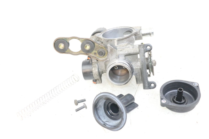 photo de INJECTIE YAMAHA X-MAX XMAX 250 (2006 - 2009) - Detail van het onderdeel