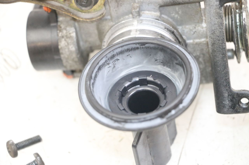 photo de INJECTIE YAMAHA X-MAX XMAX 250 (2006 - 2009) - Zoom op componenten