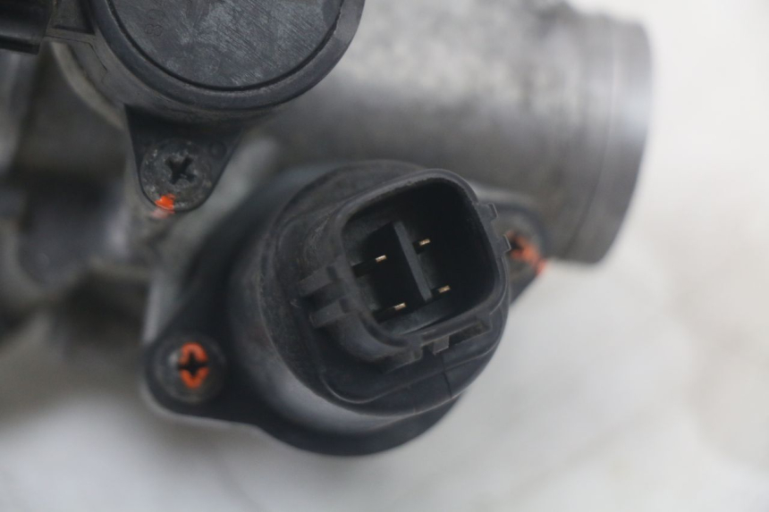 photo de INJECTIE YAMAHA XMAX X-MAX 125 (2006 - 2009) - Gecontroleerd onderdeel