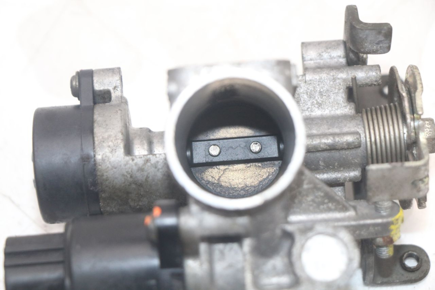 photo de INJECTIE YAMAHA XMAX X-MAX 125 (2006 - 2009) - Bevestigingspunten